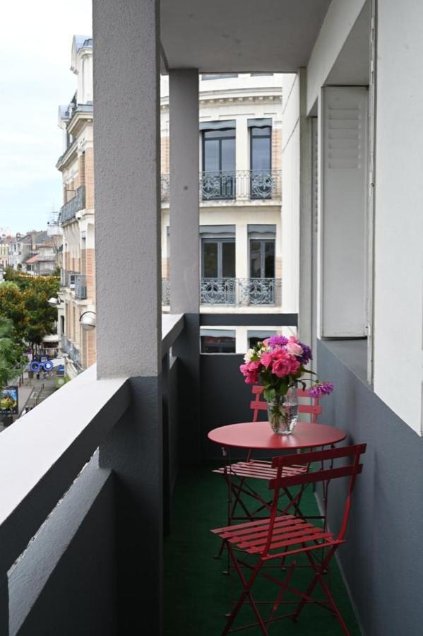 Grand Appartement Cosy-Hyper Centre-Place Verdun タルブ エクステリア 写真