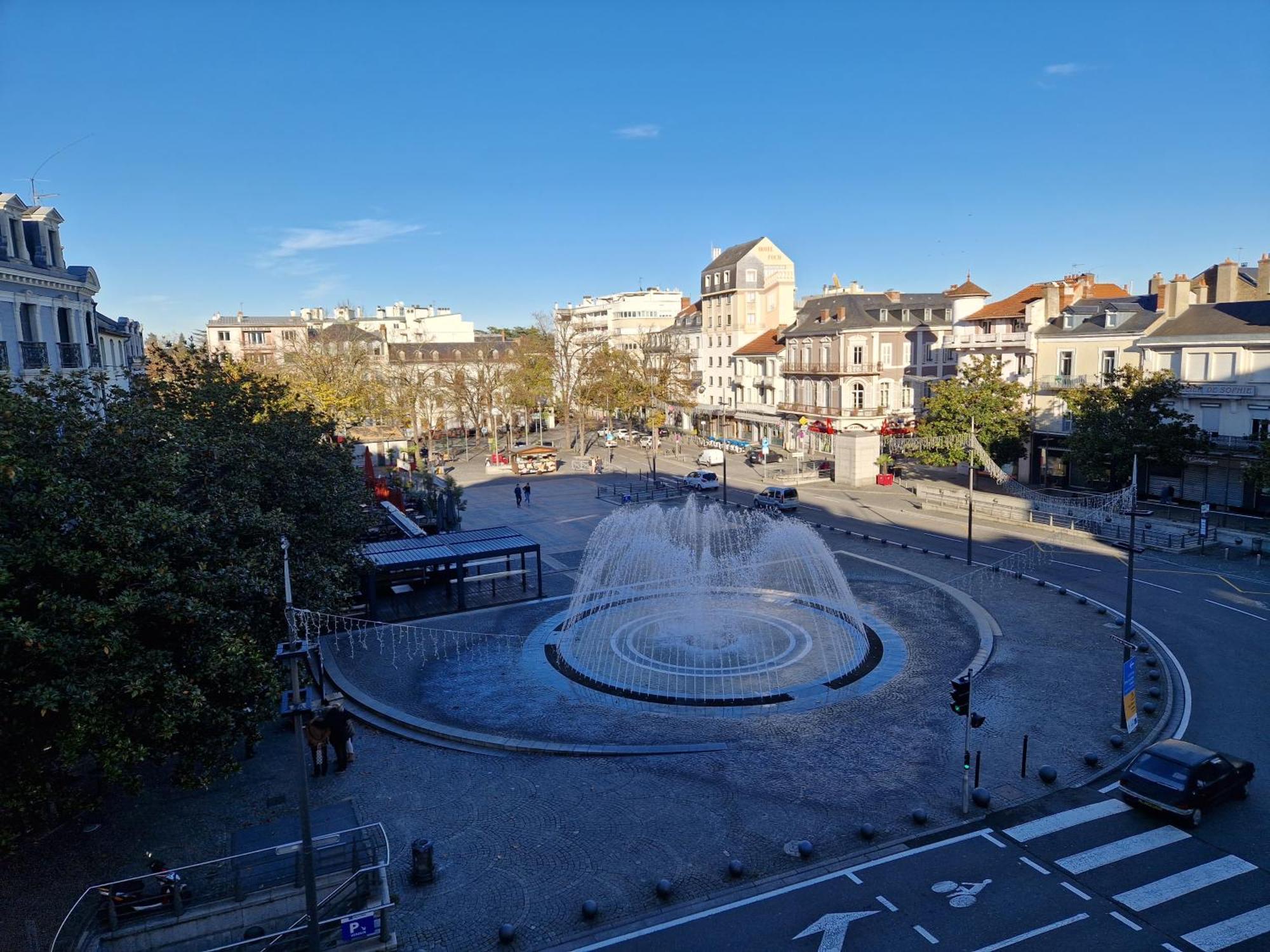 Grand Appartement Cosy-Hyper Centre-Place Verdun タルブ エクステリア 写真